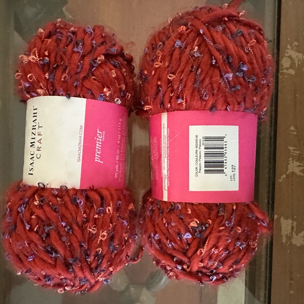 Izzak Mizrahi premium yarn.  Orange w sparkling colors-great for fall, Halloween